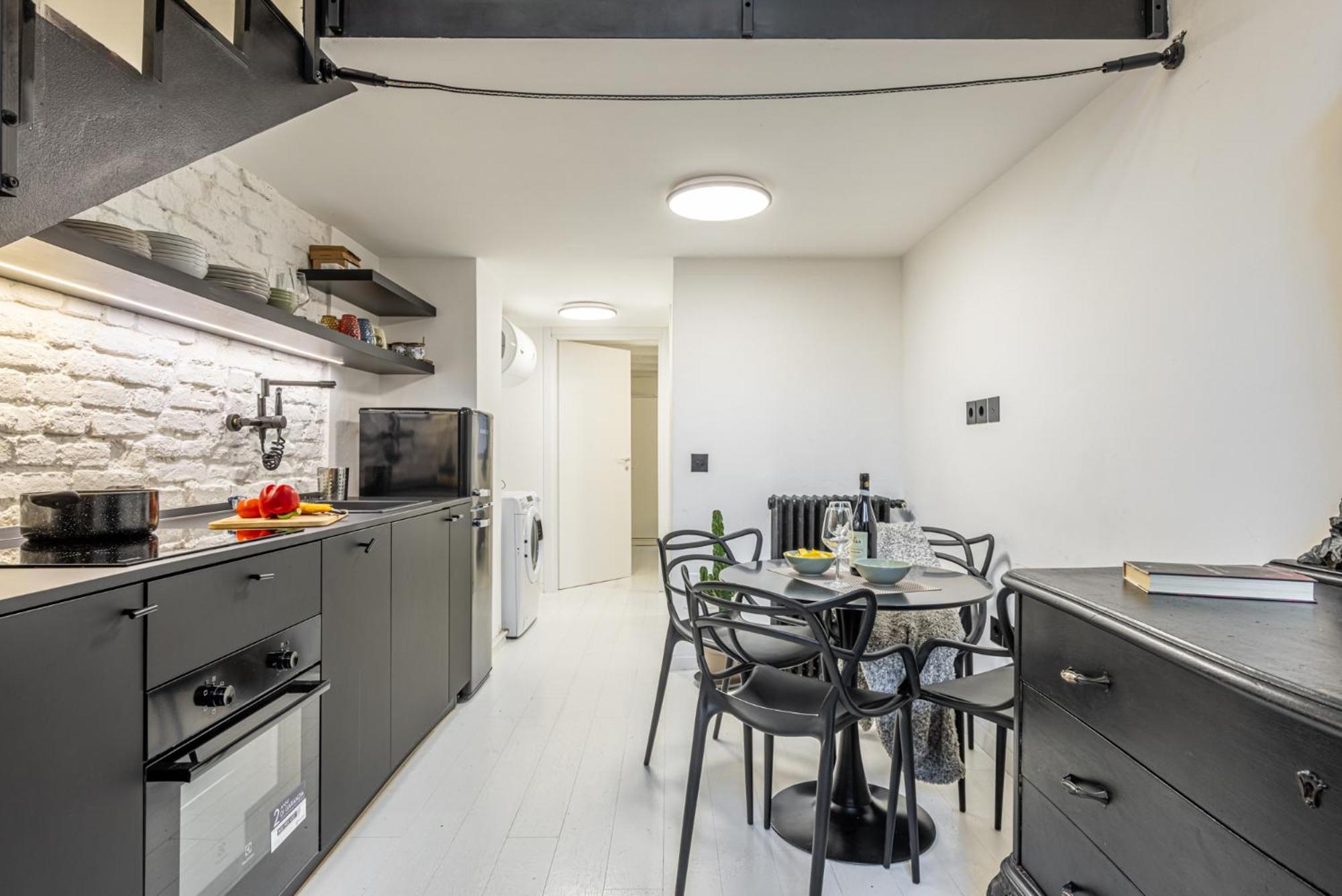 Apartment Trilocale Nolo Mailand